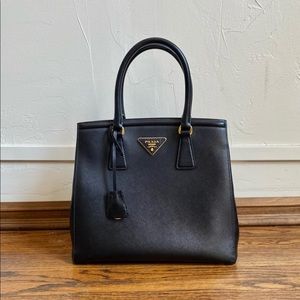 Prada - mini saffiano bag